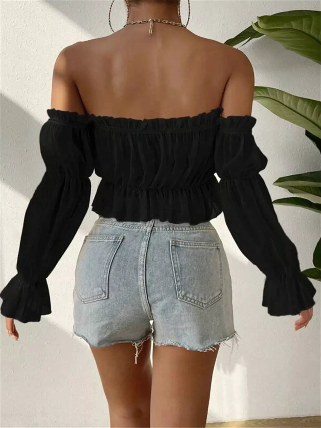 Geneva | Off Shoulder Ruffle Crop Blouse