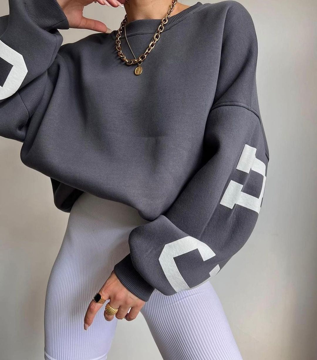 Matilda | Relaxed Graphic Crewneck Jumper