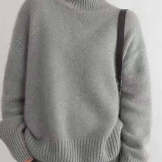 Arabella | Relaxed Turtleneck Knit Jumper