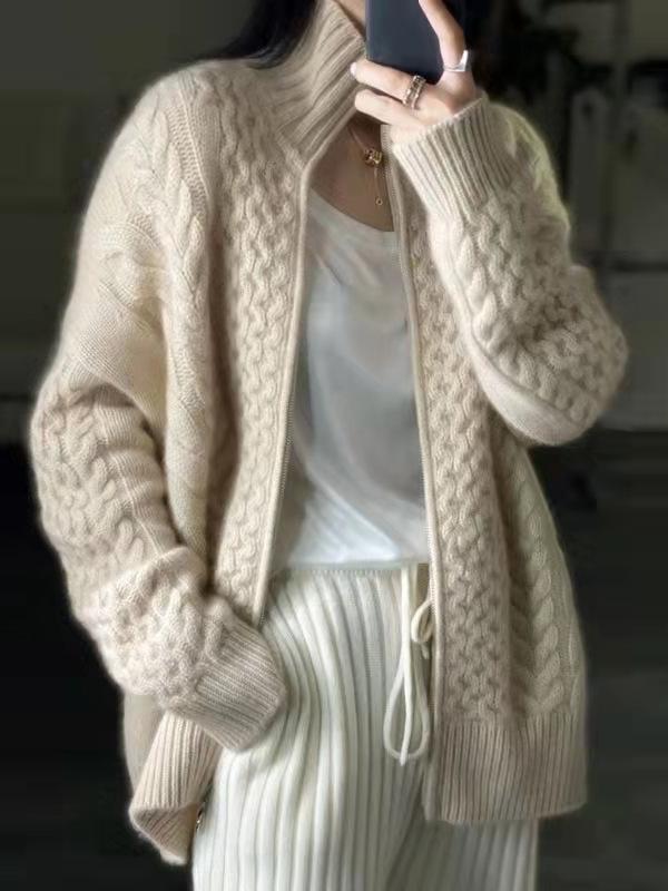 Imogen | Wool Cable Knit Zip Cardigan