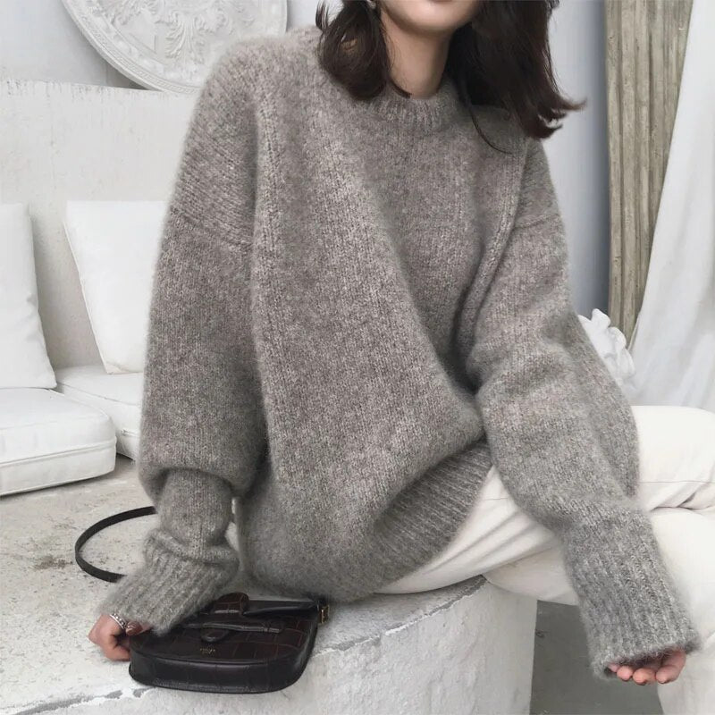 Beatrice | Relaxed Fluffy Knit Jumper