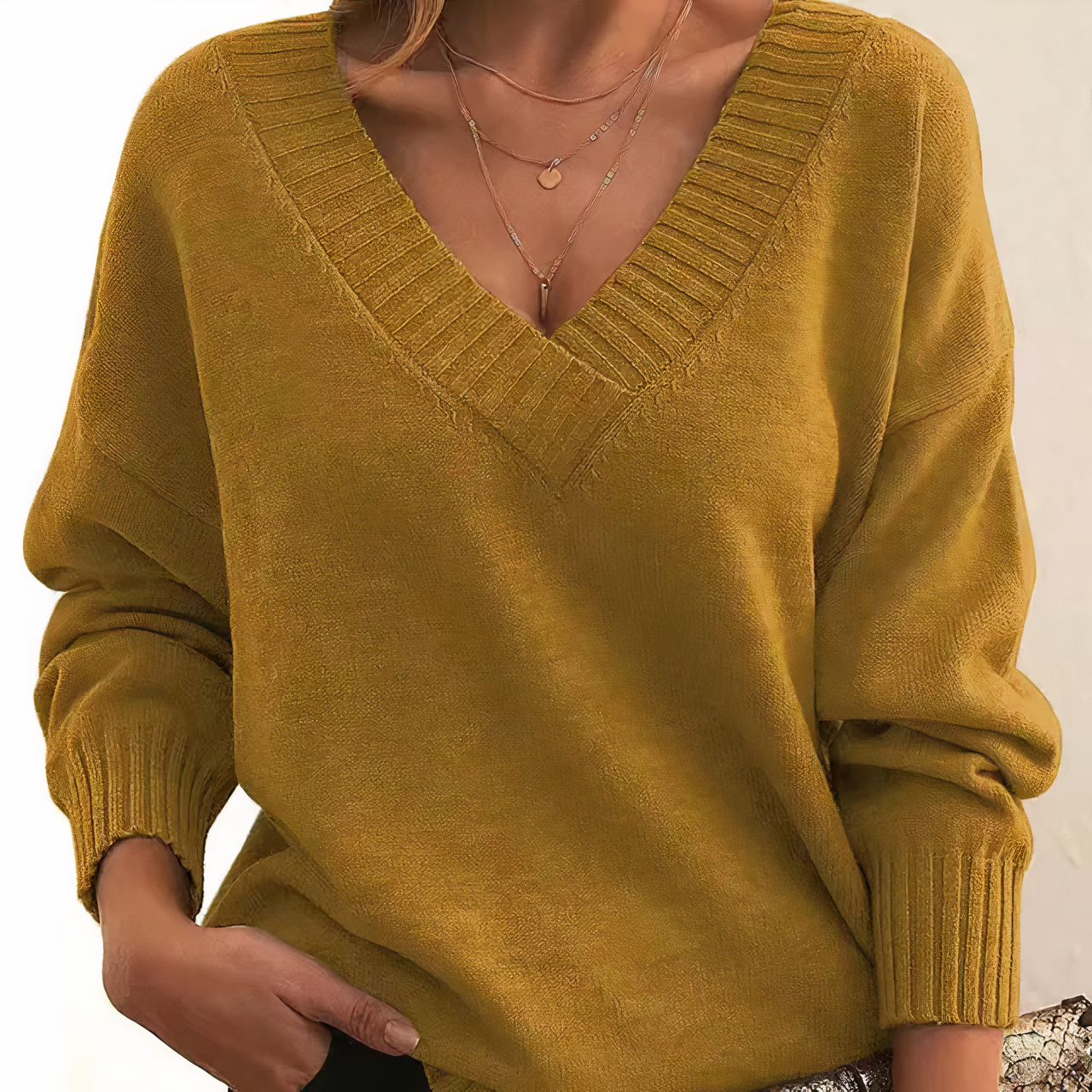 Millie | Cashmere Blend V Neck Jumper