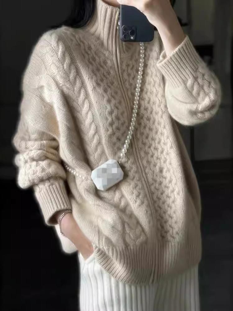 Imogen | Wool Cable Knit Zip Cardigan